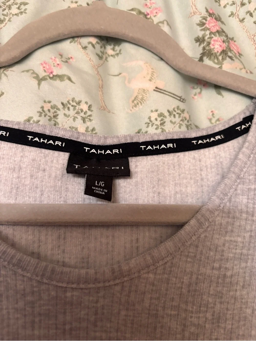 Tahari Heather Gray Ribbed Long-Sleeve Crewneck Top